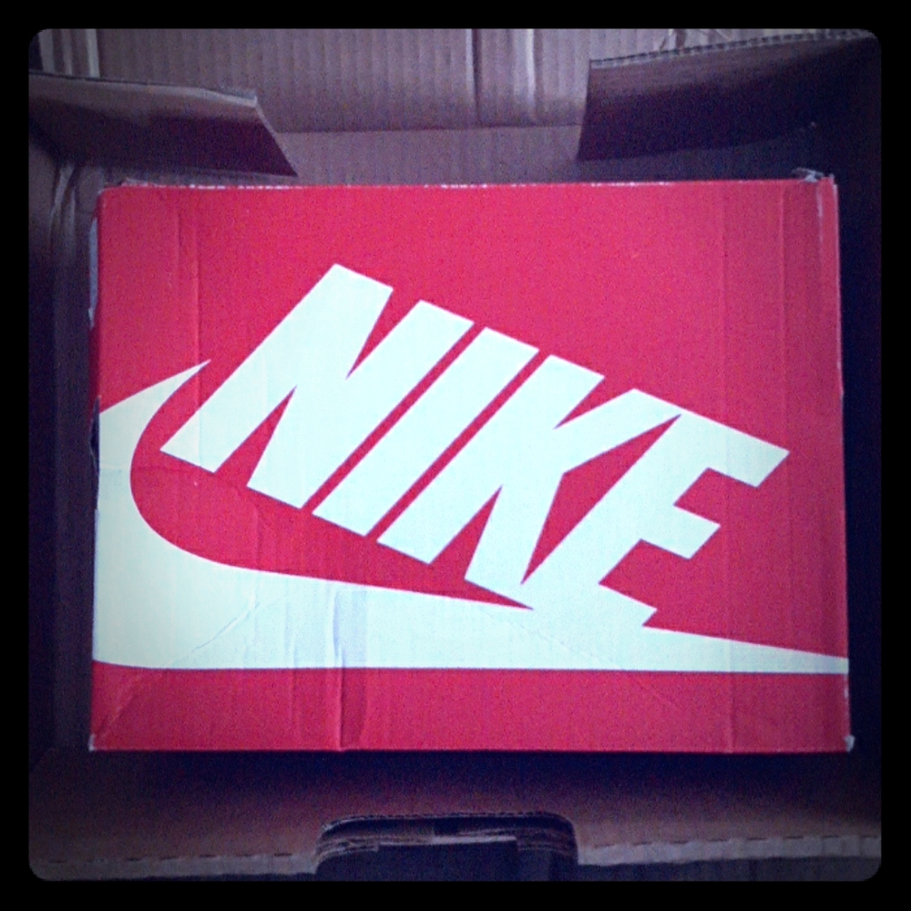 Nike Tennis Shoes